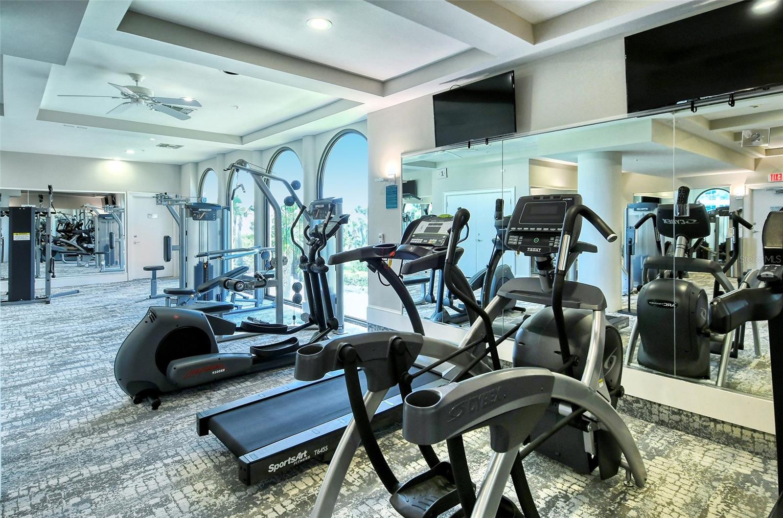 Image 57 of 58 For 435 L Ambiance Drive J704