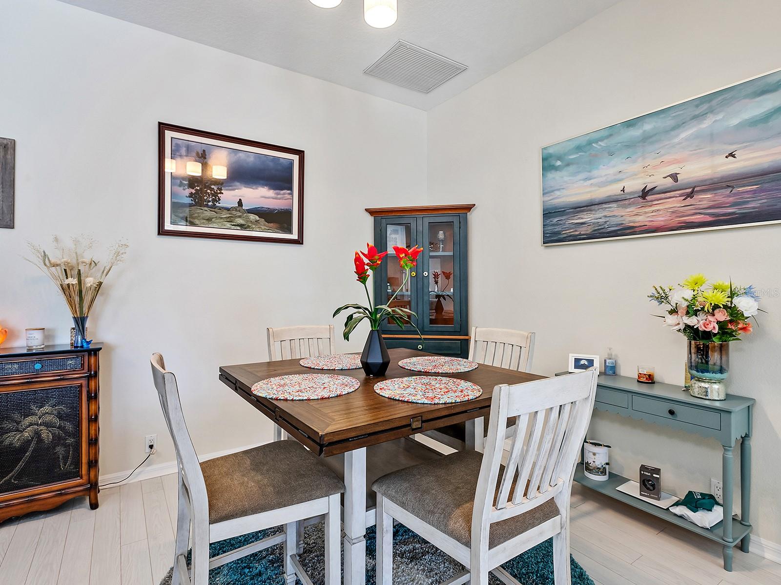 Image 10 of 34 For 2319 Falcon Trace Lane