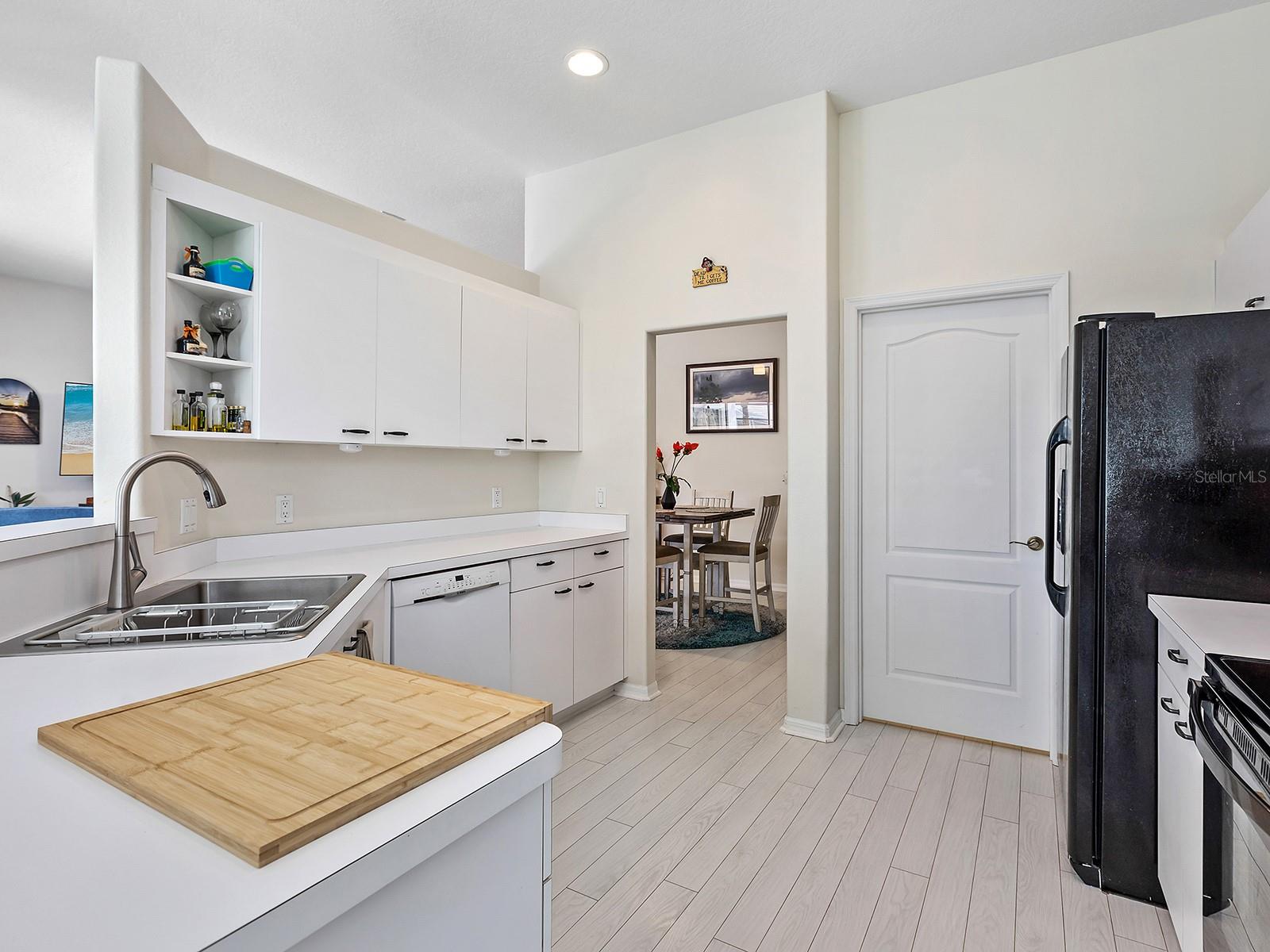 Image 6 of 34 For 2319 Falcon Trace Lane