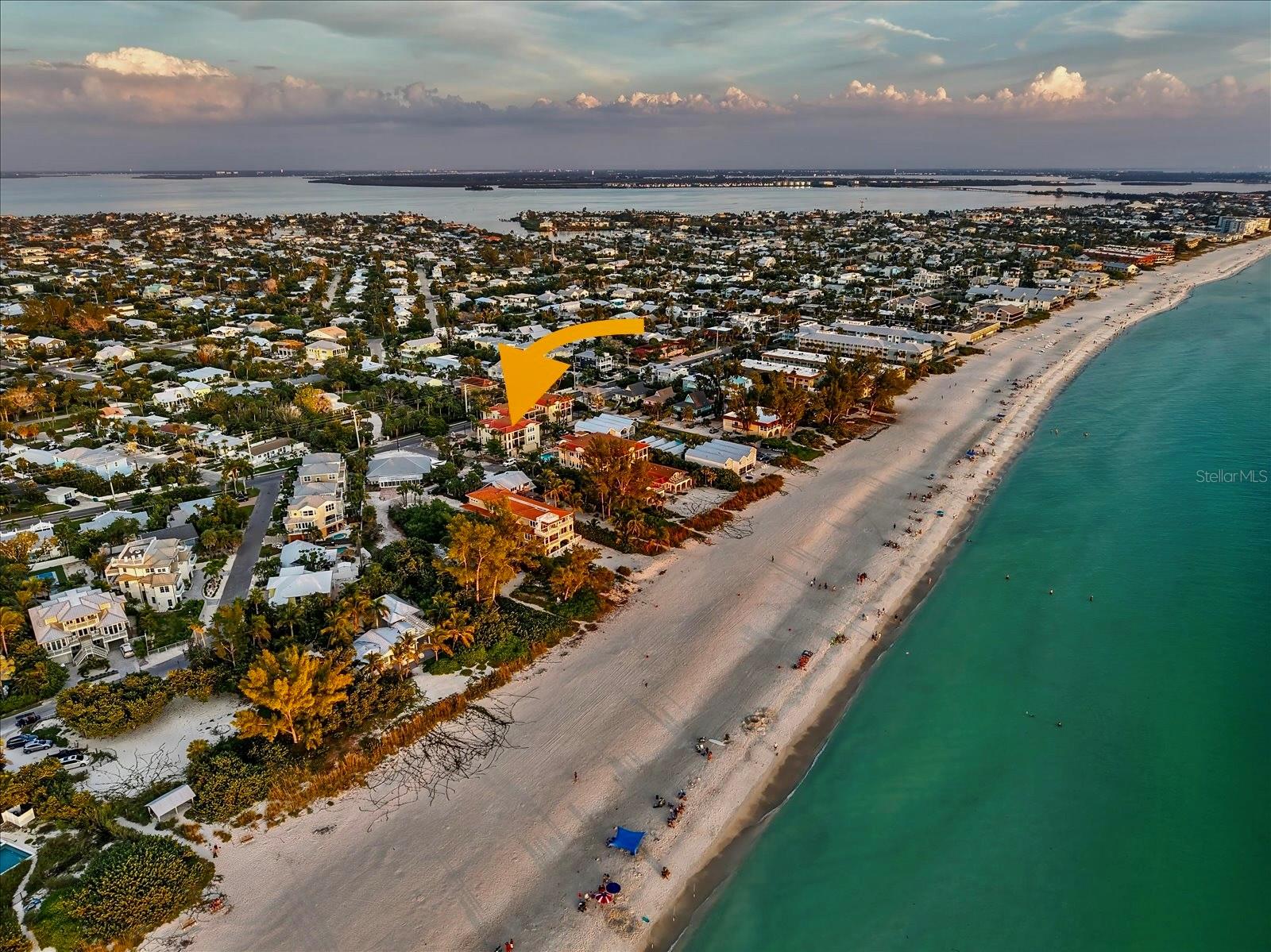 Image 3 of 53 For 7316 Gulf Drive 8