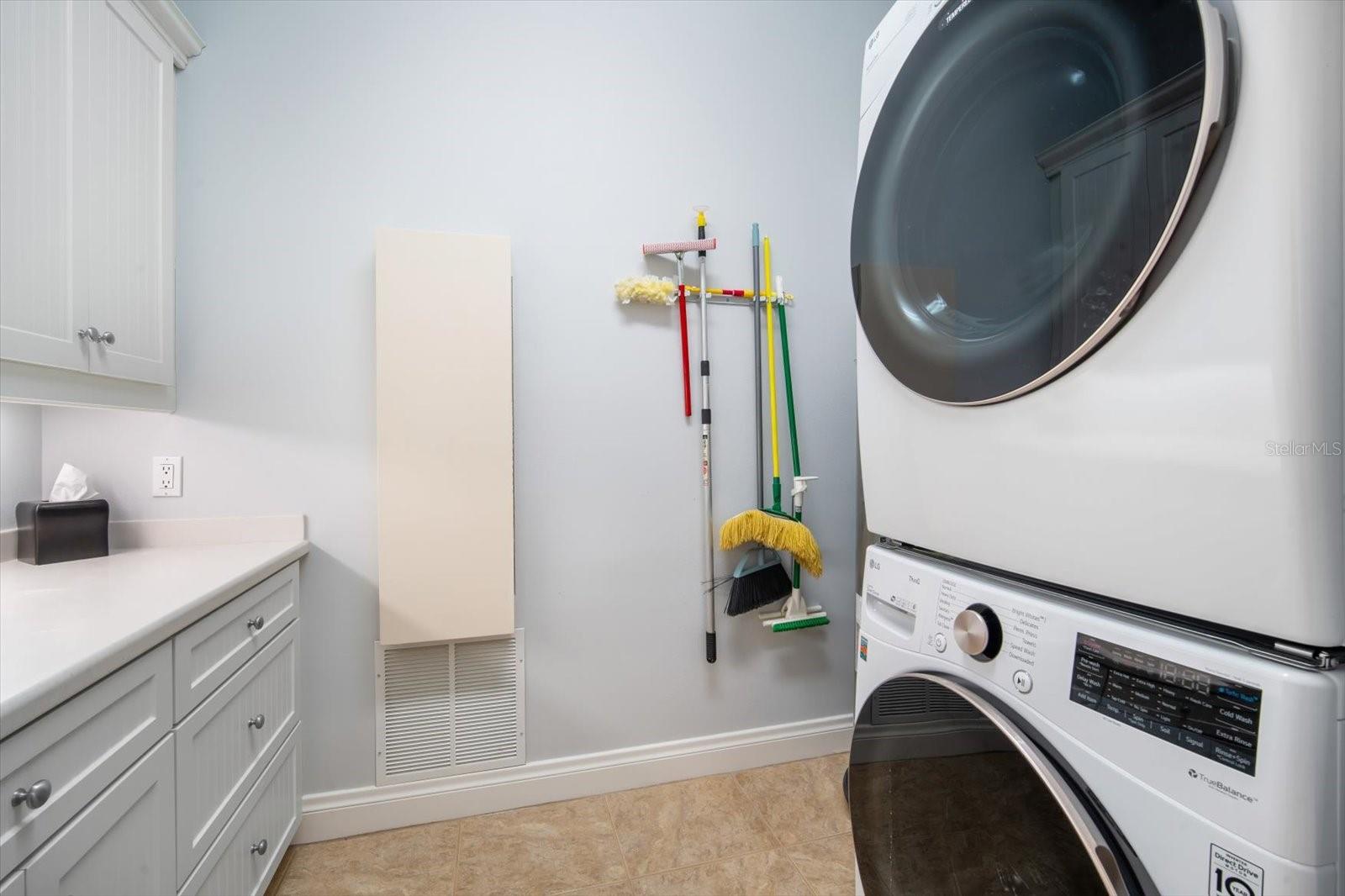 Image 37 of 53 For 7316 Gulf Drive 8