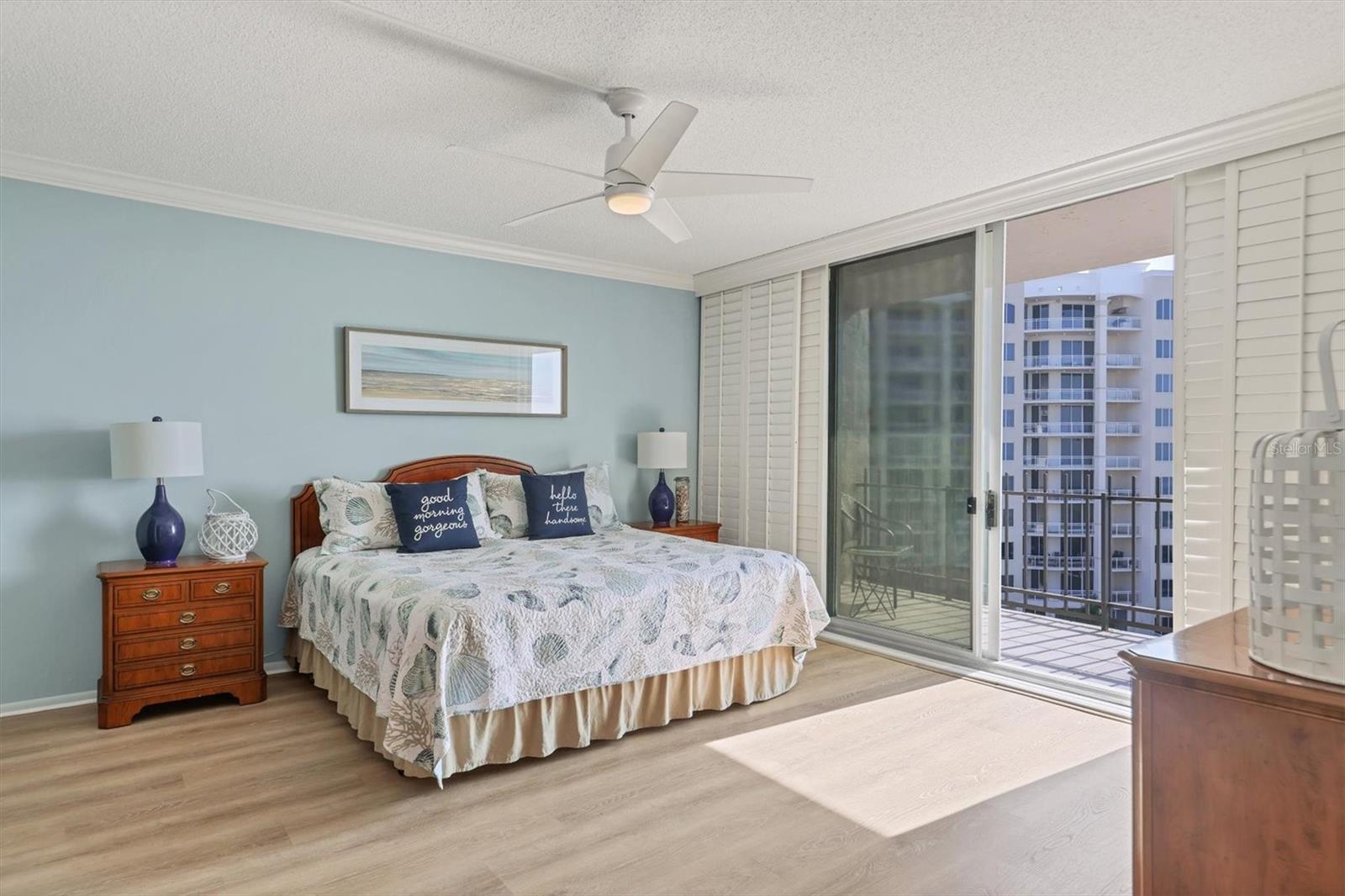 Image 23 of 49 For 1212 Benjamin Franklin Drive 1003