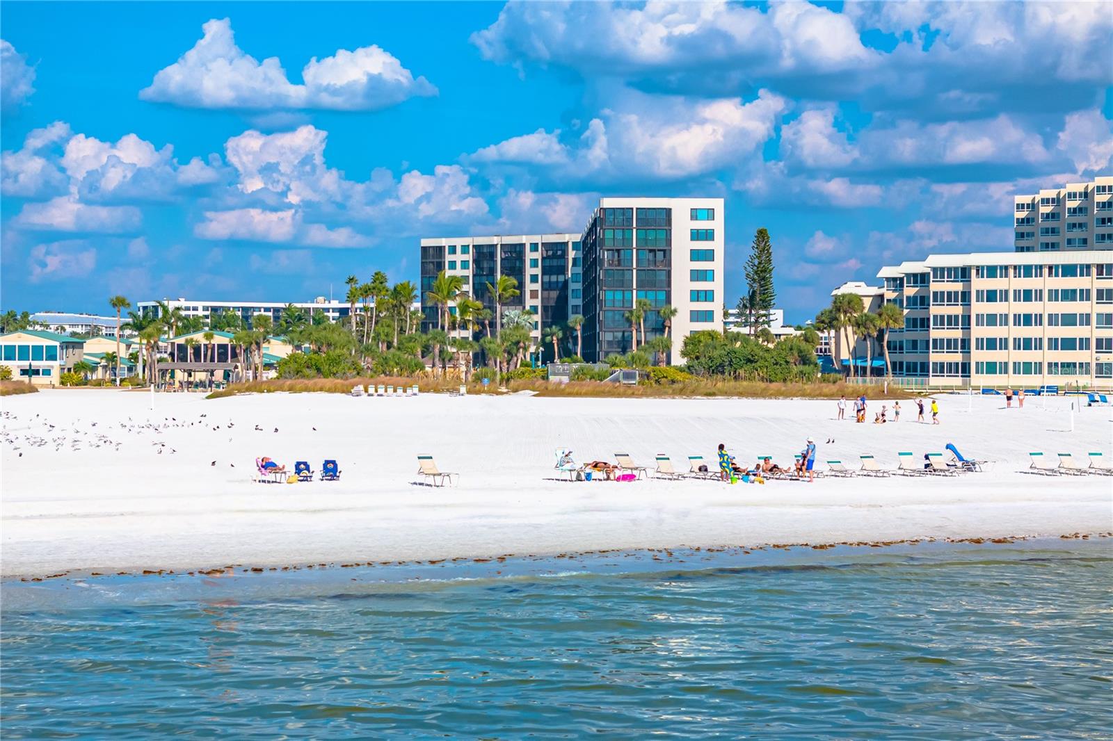 Image 94 of 98 For 5880 Midnight Pass Road 302