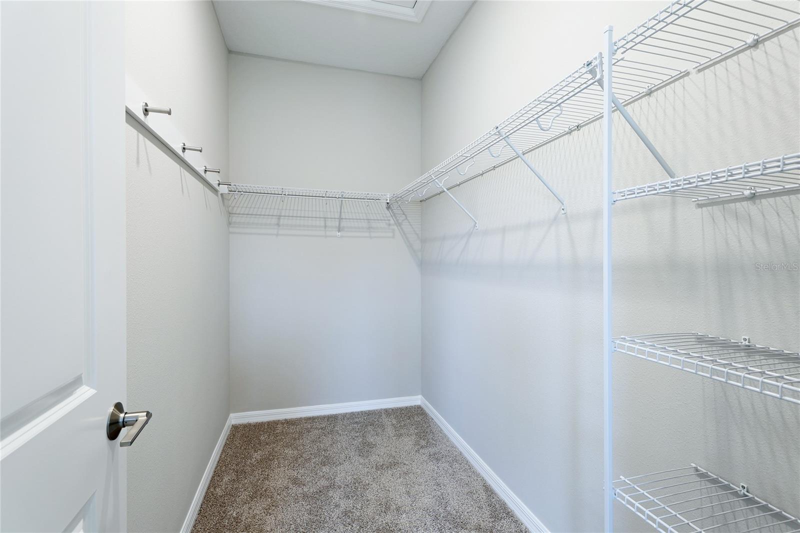 Image 24 of 60 For 6298 Grandview Hill Court