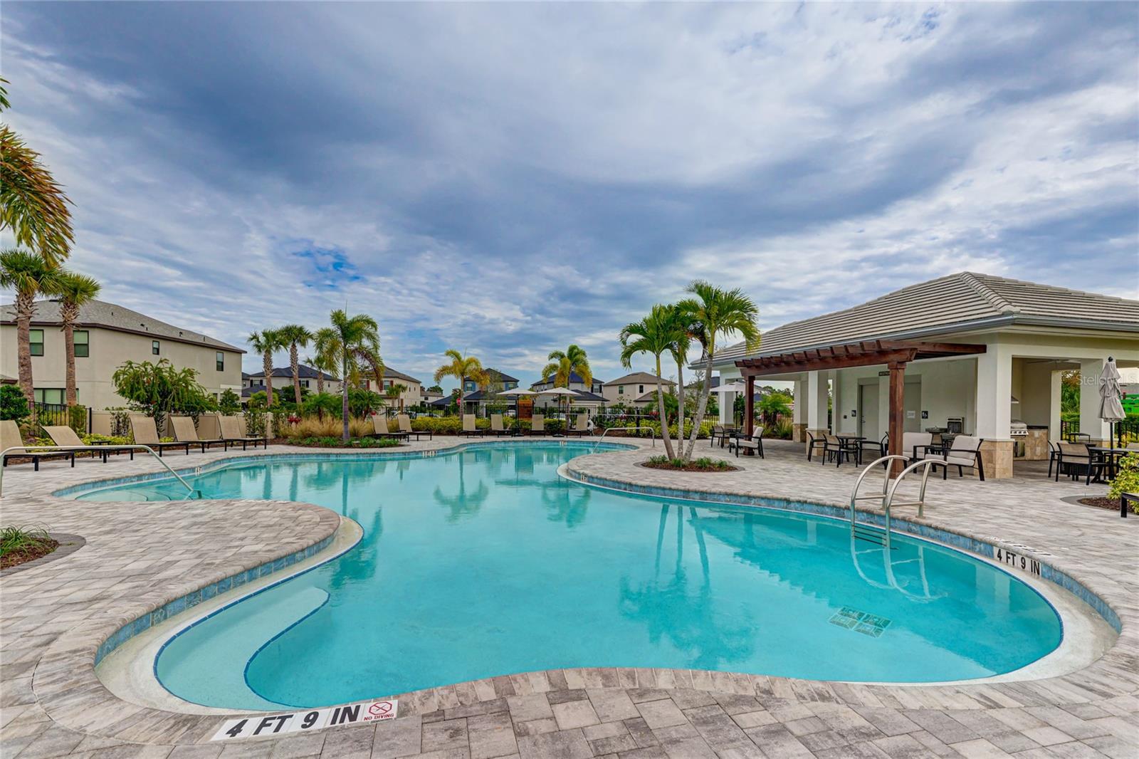 Image 38 of 60 For 6298 Grandview Hill Court