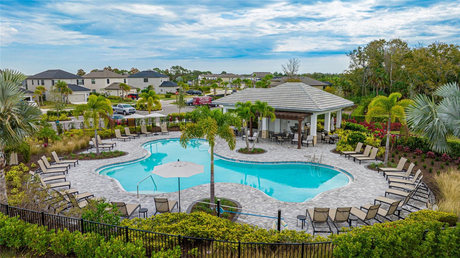 Image 40 of 60 For 6298 Grandview Hill Court