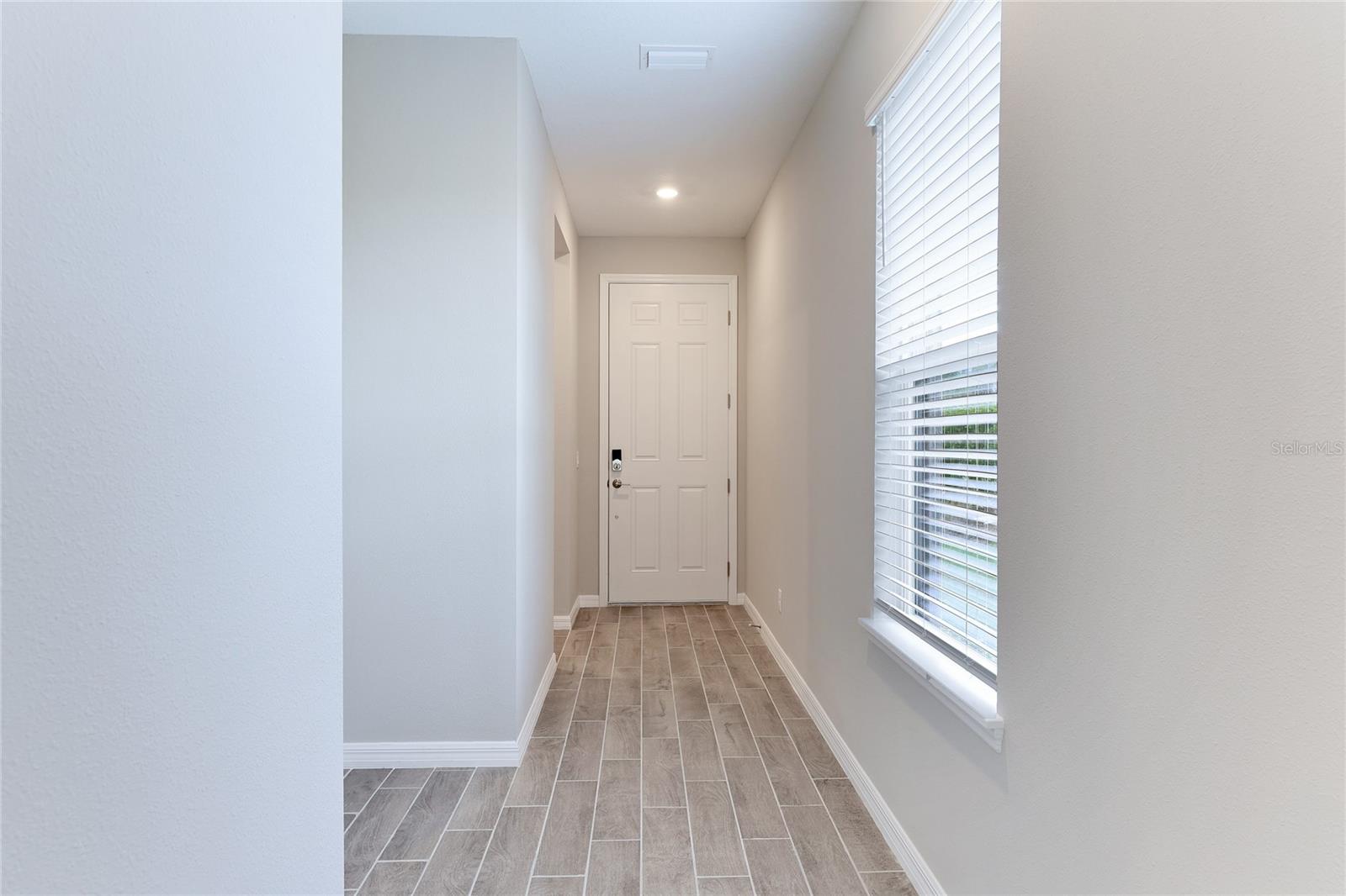 Image 6 of 60 For 6298 Grandview Hill Court