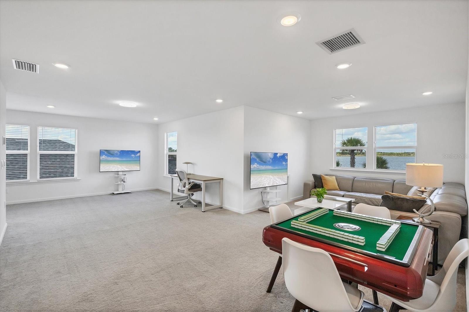 Image 39 of 87 For 42259 Edgewater Drive