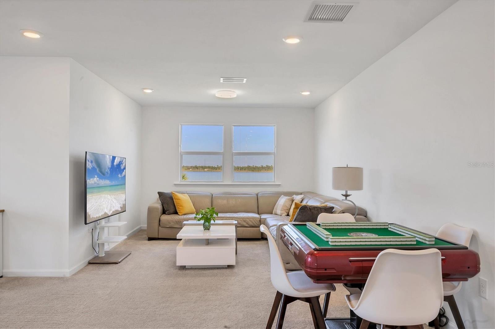 Image 40 of 87 For 42259 Edgewater Drive