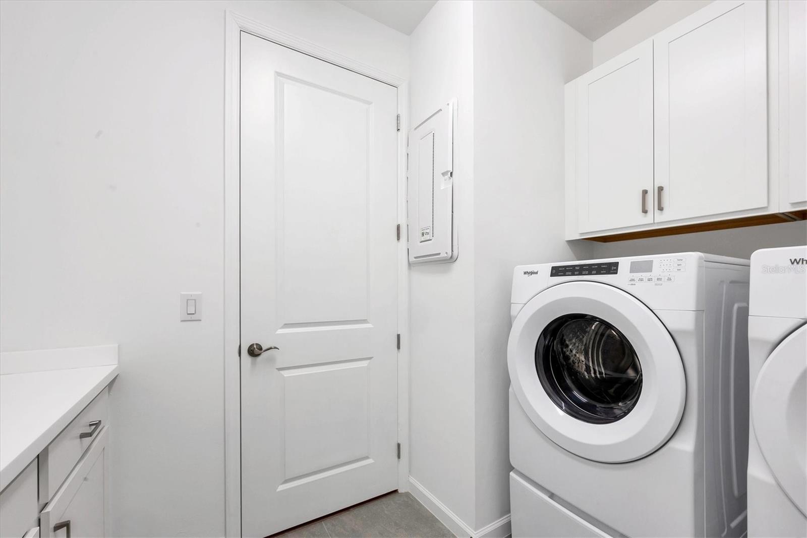 Image 46 of 87 For 42259 Edgewater Drive