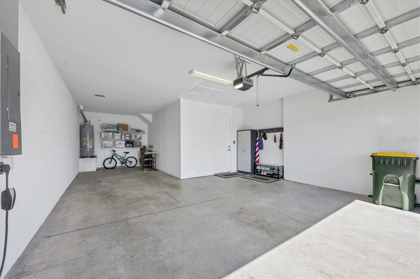 Image 48 of 87 For 42259 Edgewater Drive