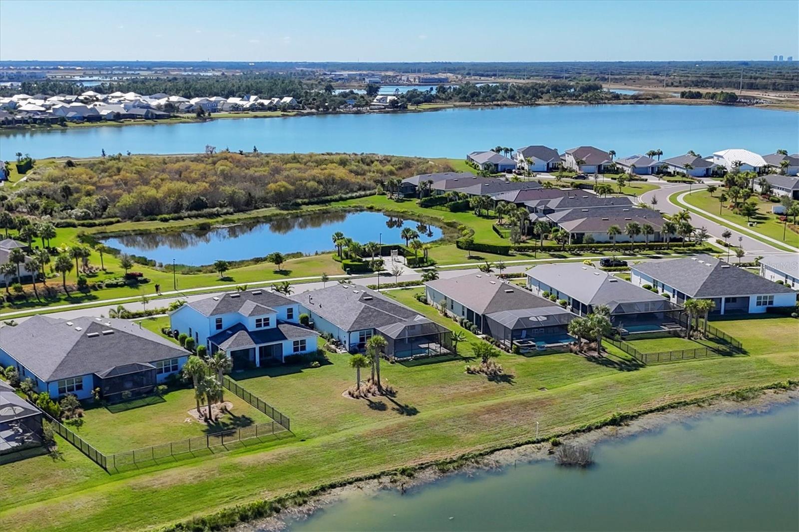 Image 61 of 87 For 42259 Edgewater Drive