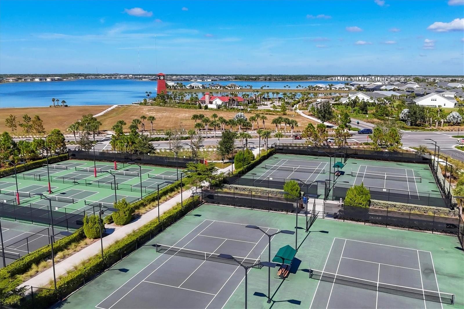 Image 72 of 87 For 42259 Edgewater Drive