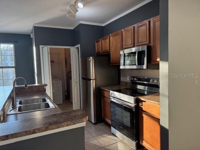 Image 5 of 27 For 8387 38th St. Circle E 202