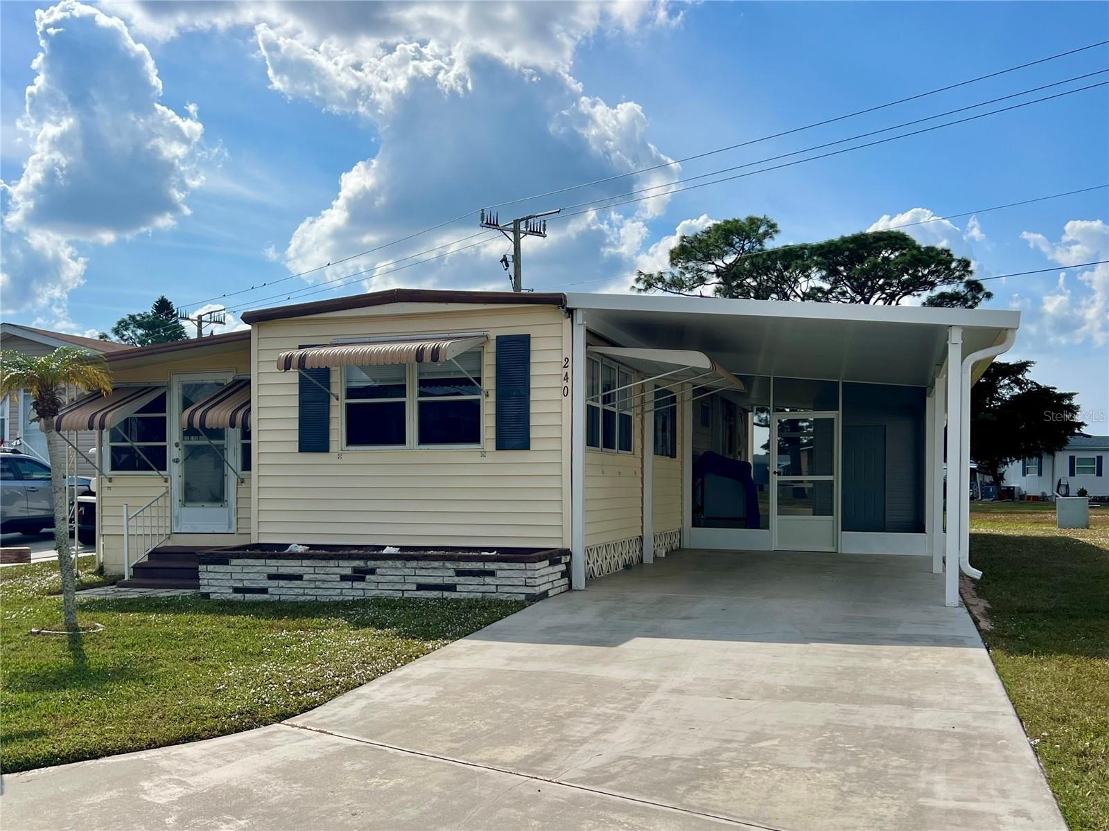 Image 32 of 47 For 240 Blackburn Boulevard