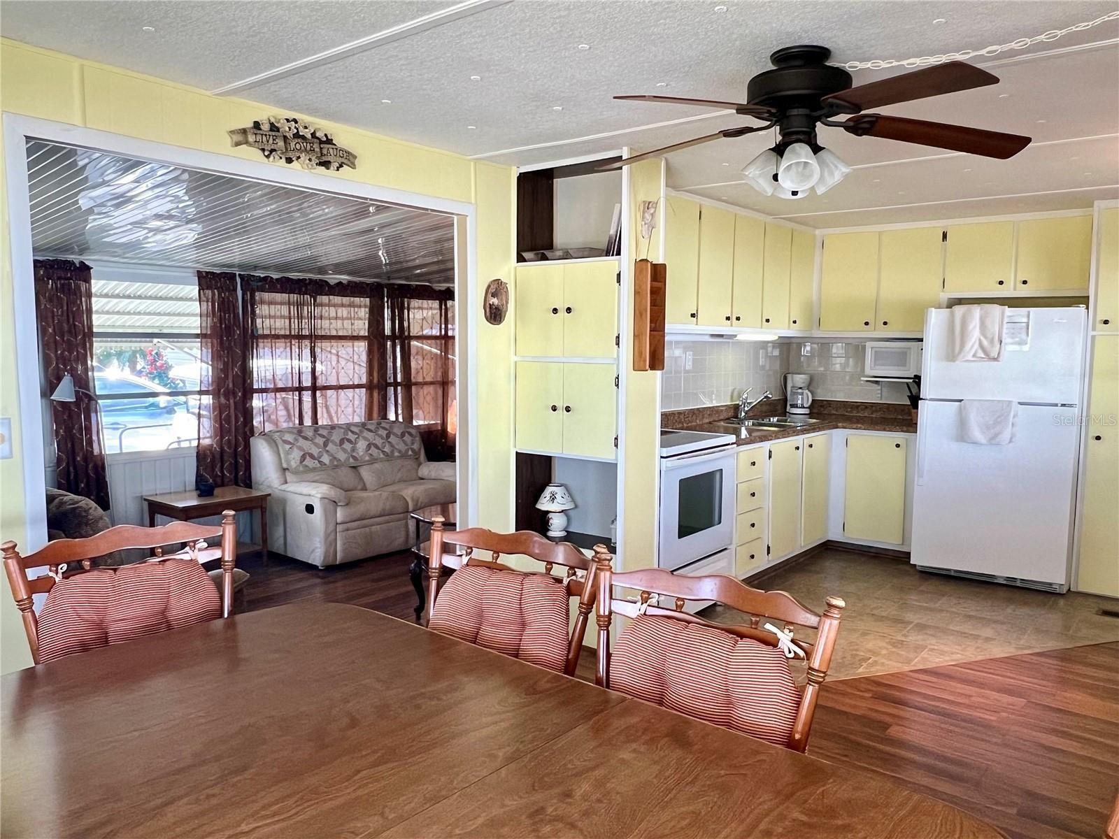 Image 4 of 47 For 240 Blackburn Boulevard