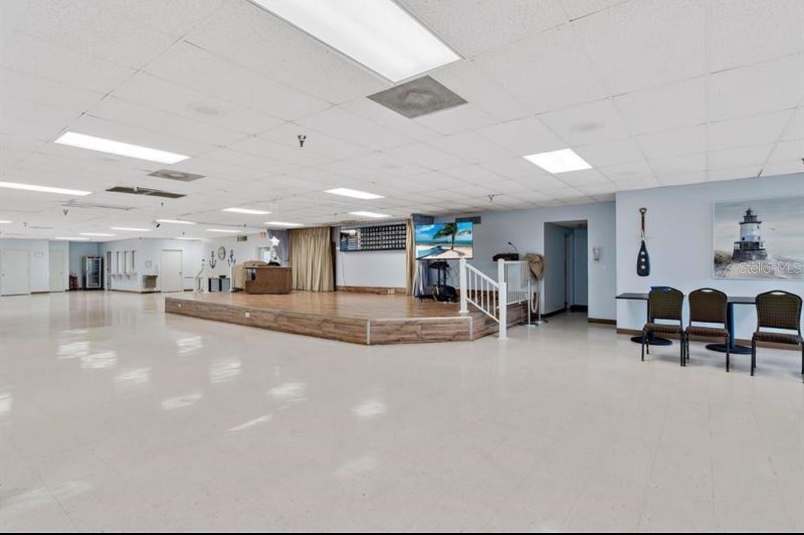 Image 40 of 47 For 240 Blackburn Boulevard