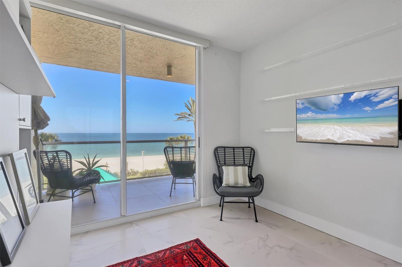 Image 25 of 68 For 1800 Benjamin Franklin Drive A205