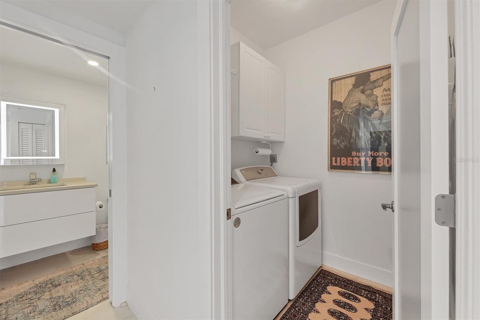 Image 29 of 68 For 1800 Benjamin Franklin Drive A205