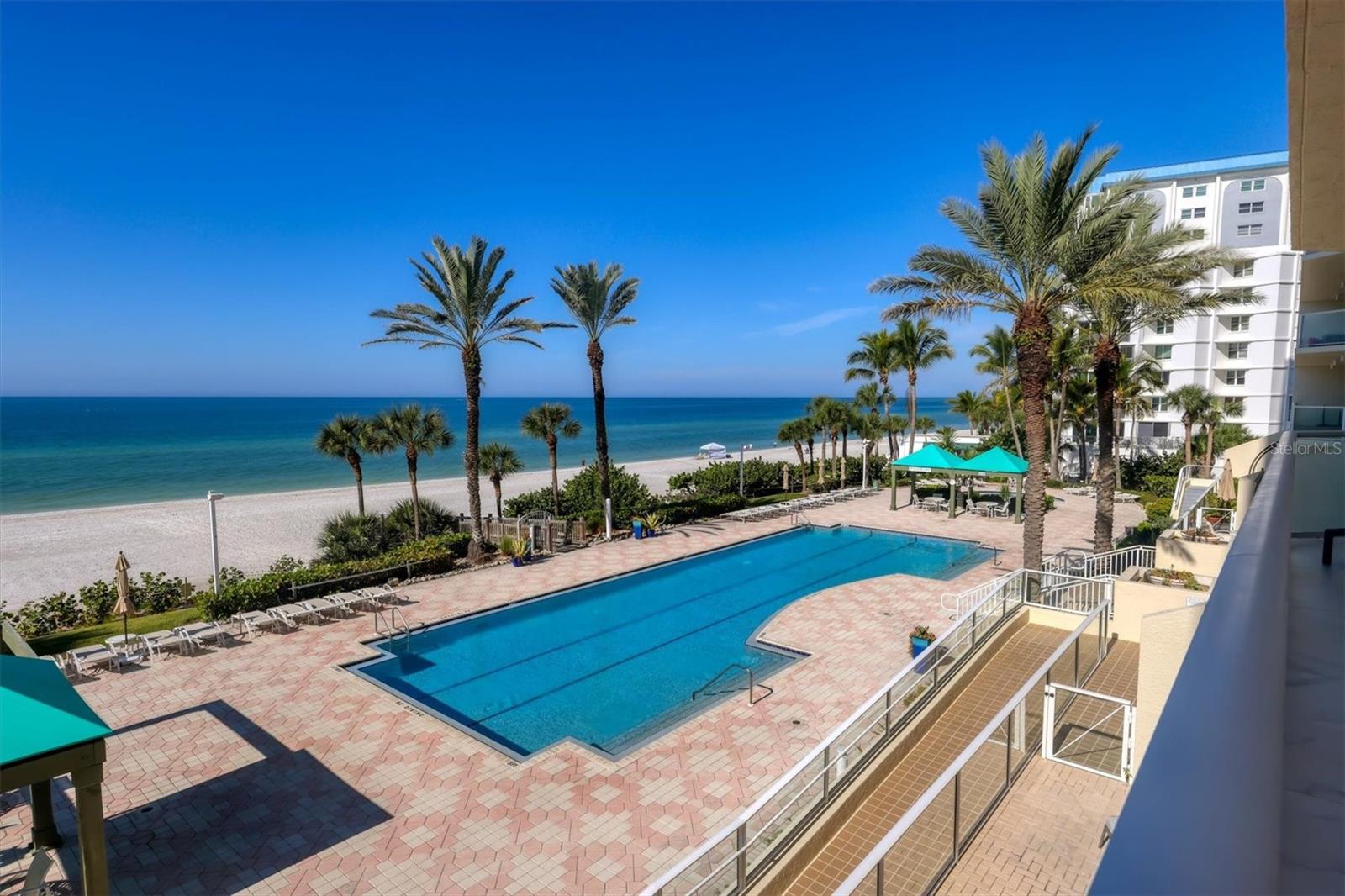 Image 35 of 68 For 1800 Benjamin Franklin Drive A205