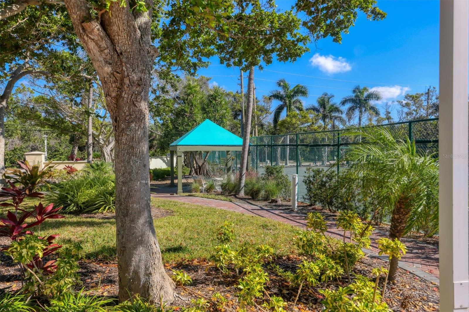 Image 48 of 68 For 1800 Benjamin Franklin Drive A205