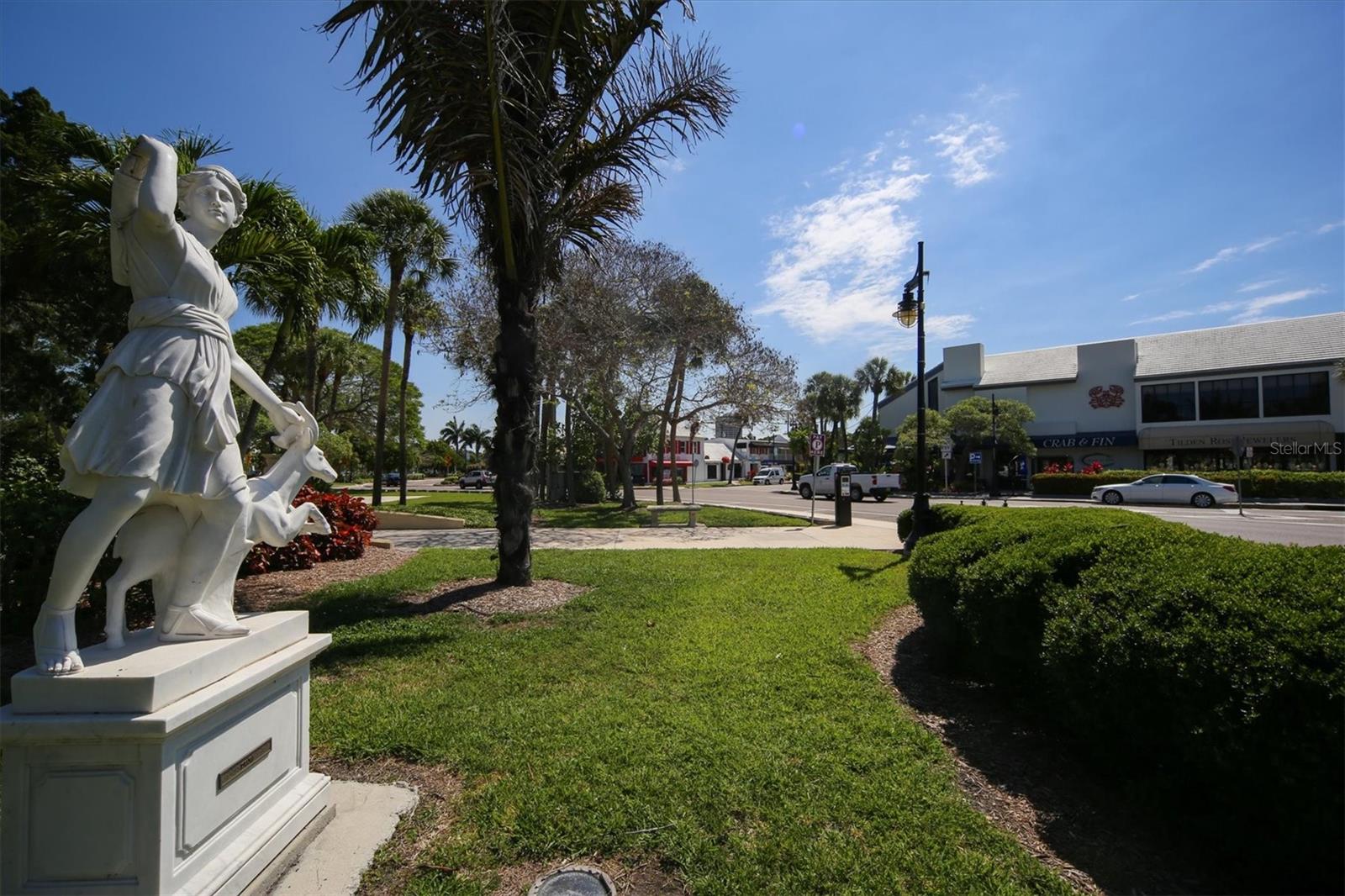 Image 60 of 68 For 1800 Benjamin Franklin Drive A205