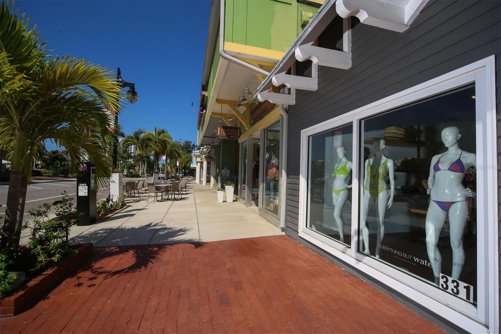 Image 61 of 68 For 1800 Benjamin Franklin Drive A205