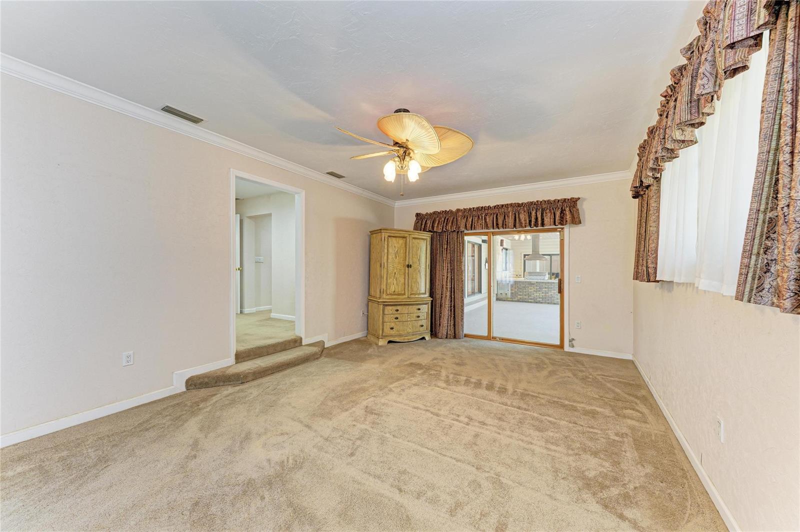 Image 34 of 83 For 5668 Country Lakes Drive