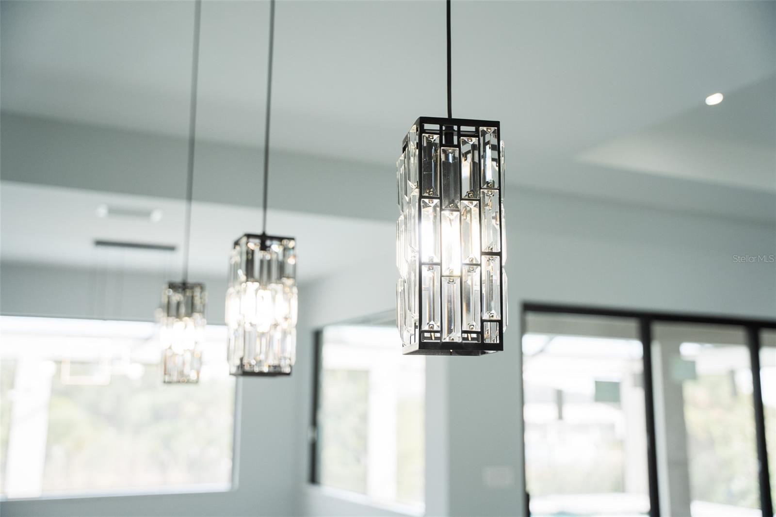 Image 23 of 63 For 10466 Winnipeg Street