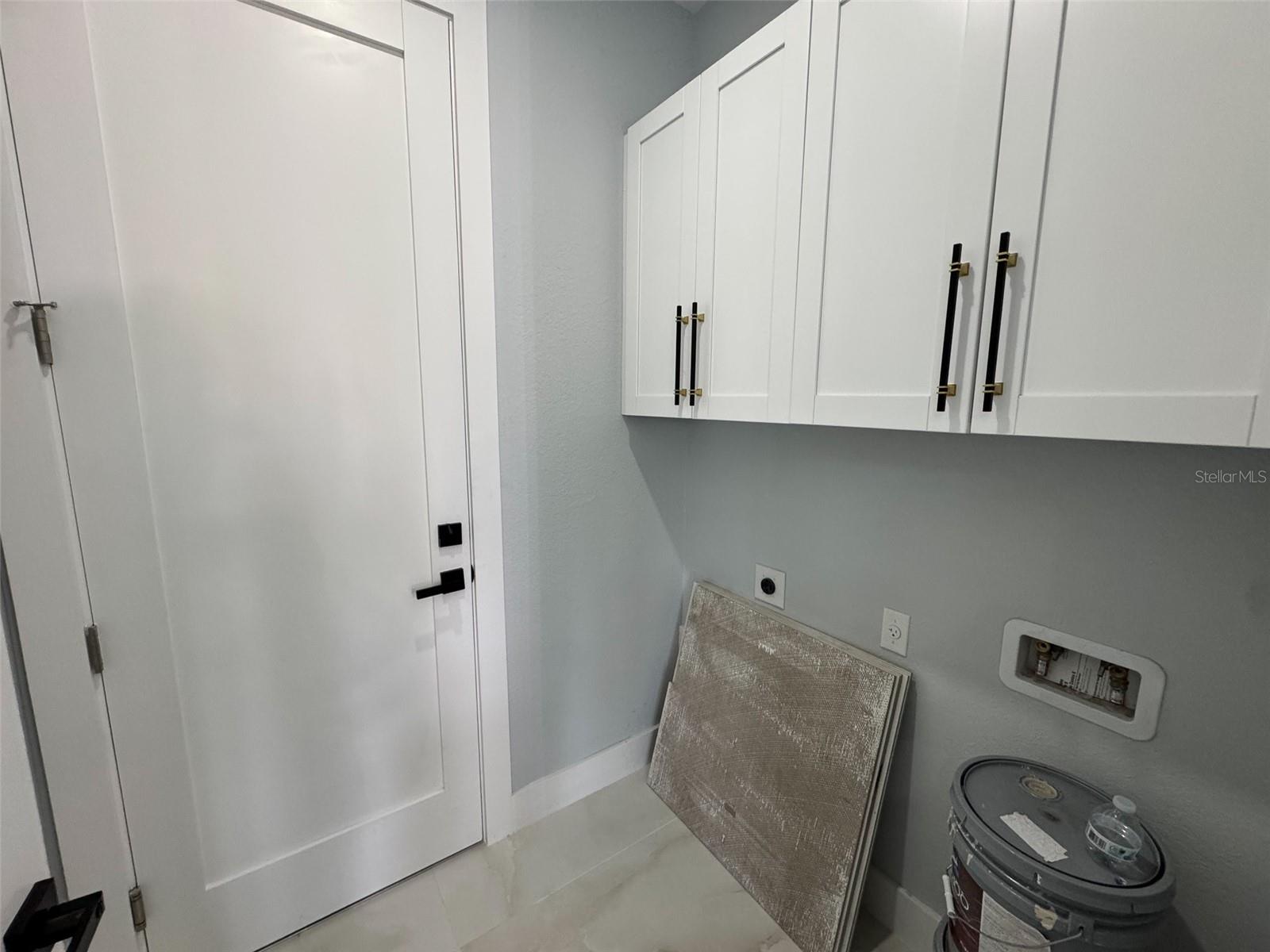 Image 44 of 63 For 10466 Winnipeg Street