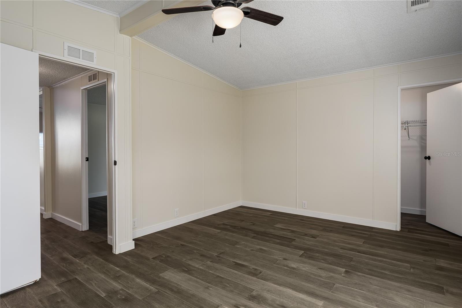 Image 11 of 28 For 113 Meadow Circle