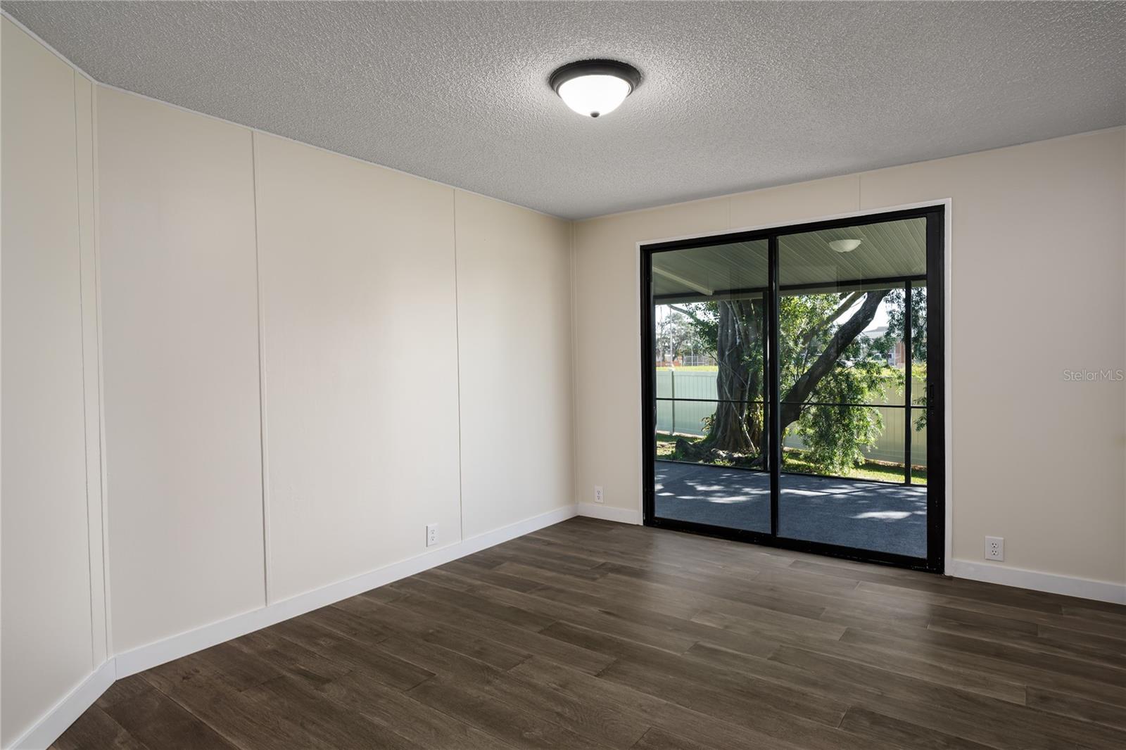 Image 13 of 28 For 113 Meadow Circle