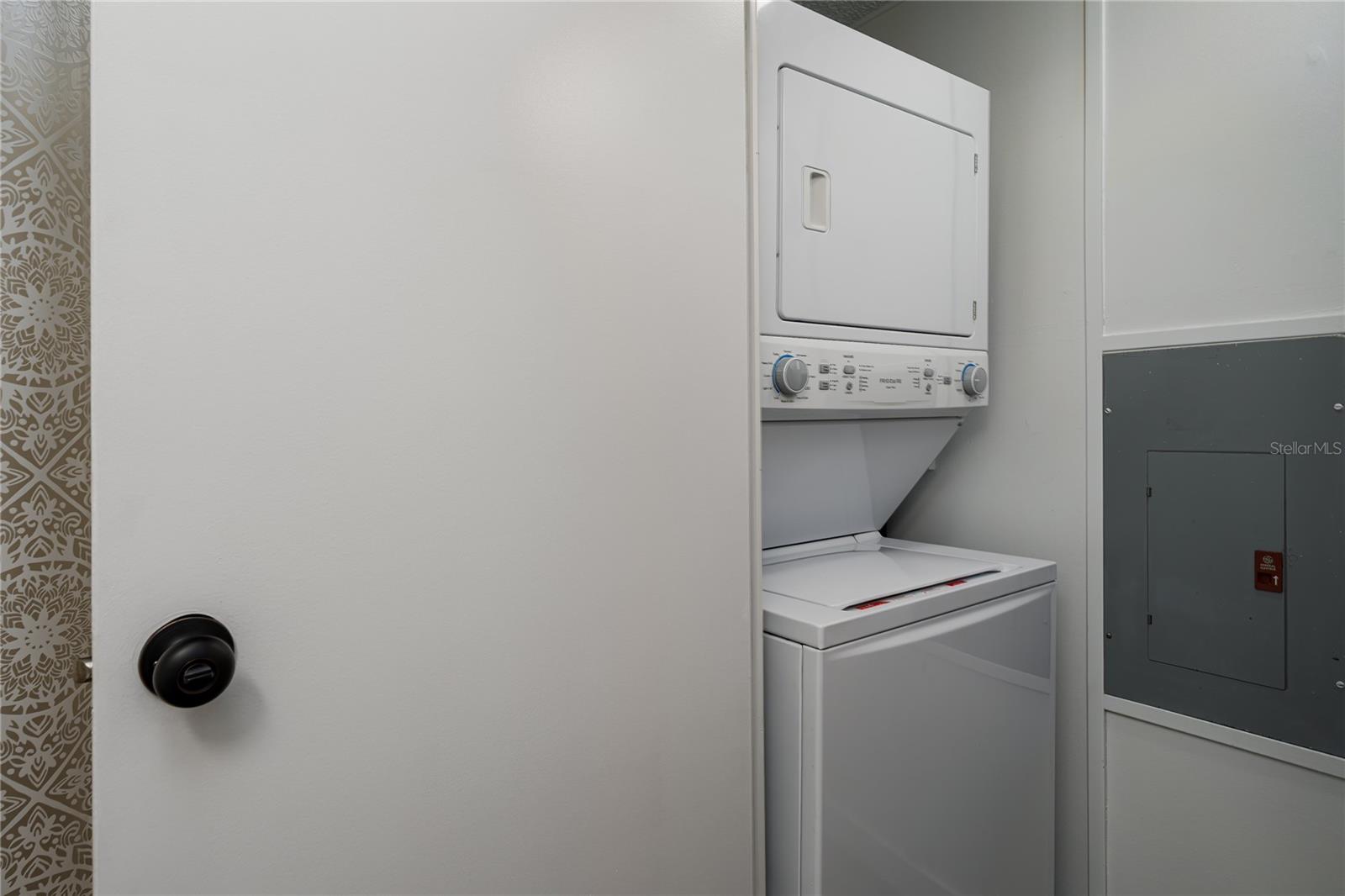 Image 16 of 28 For 113 Meadow Circle