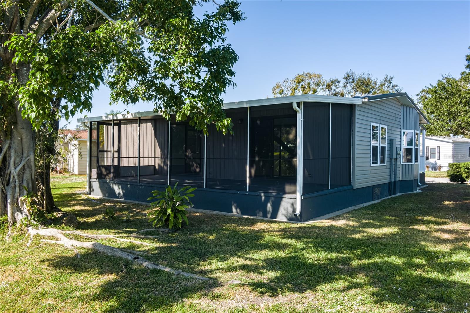 Image 25 of 28 For 113 Meadow Circle