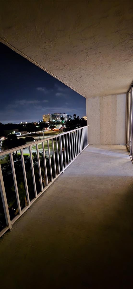 Image 27 of 51 For 500 Osceola Avenue 611