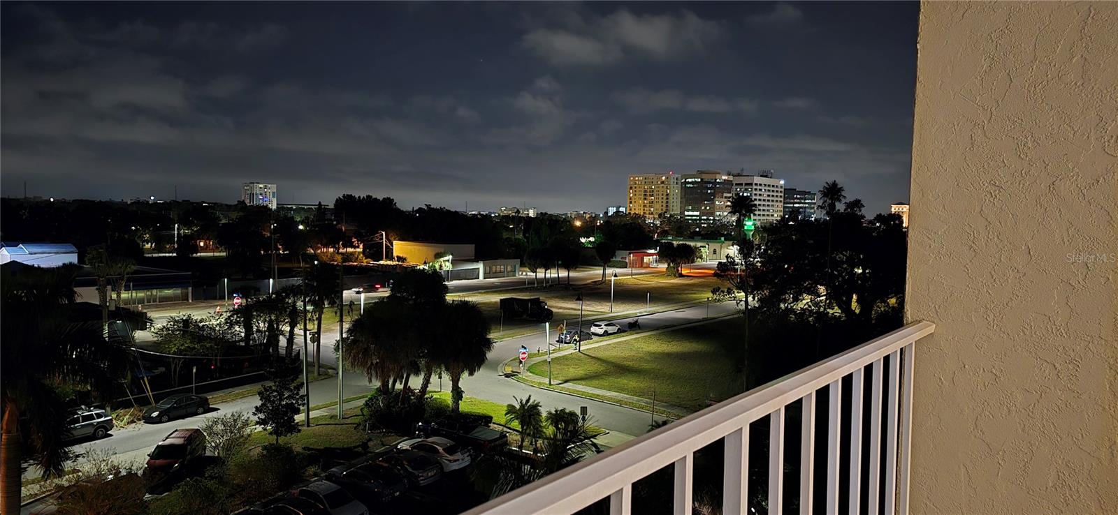 Image 29 of 51 For 500 Osceola Avenue 611