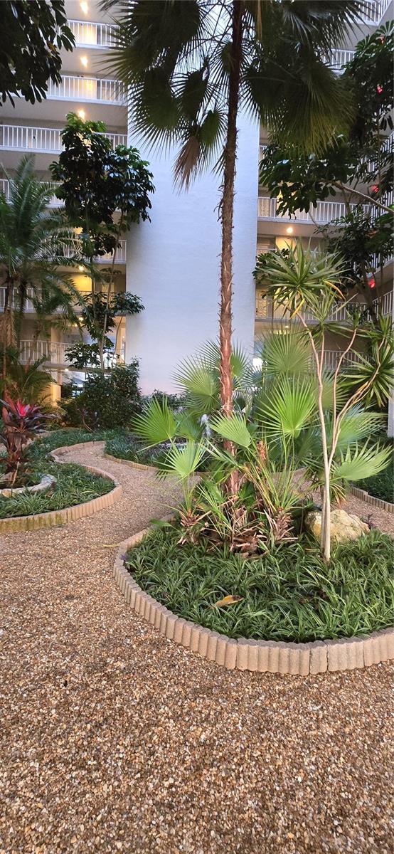 Image 44 of 51 For 500 Osceola Avenue 611