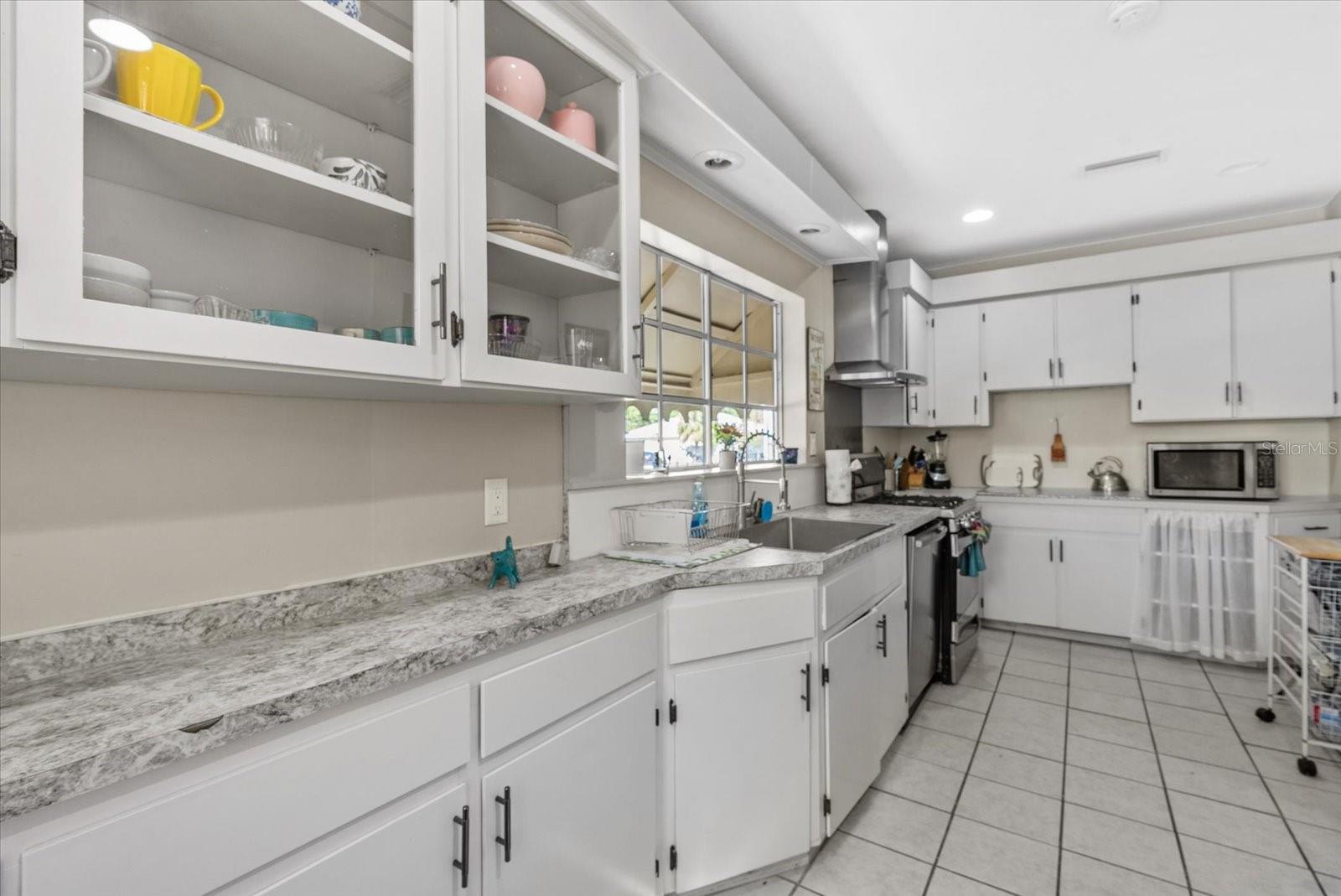 Image 12 of 45 For 2628 10th Street W