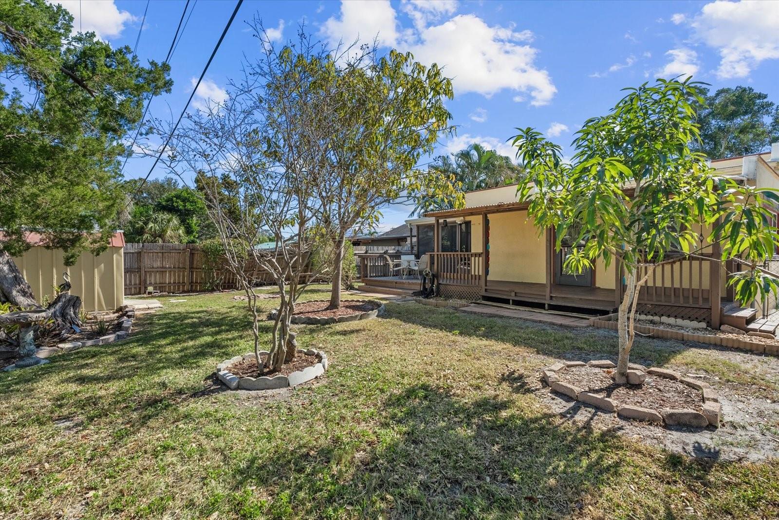 Image 31 of 45 For 2628 10th Street W