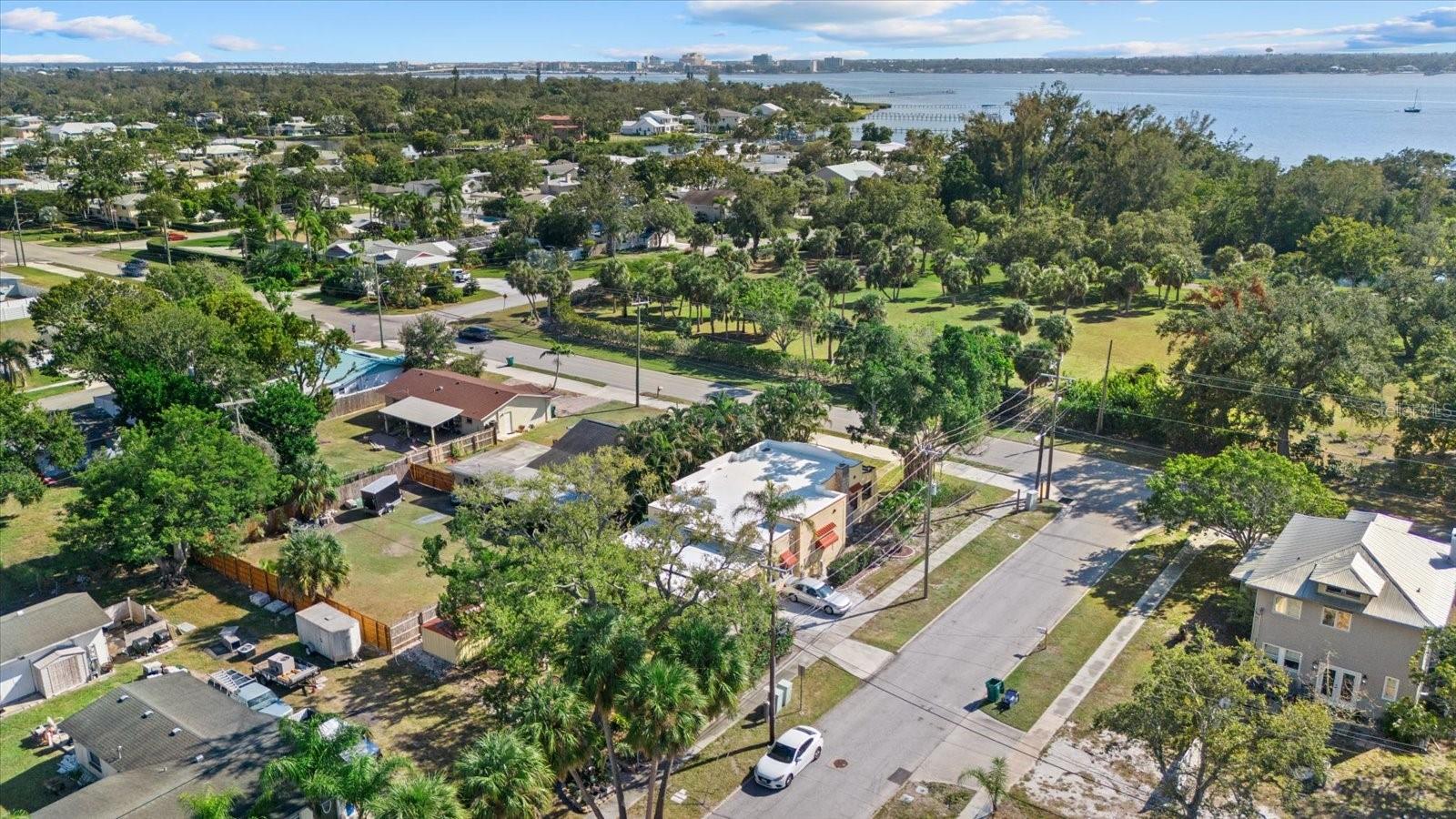 Image 42 of 45 For 2628 10th Street W