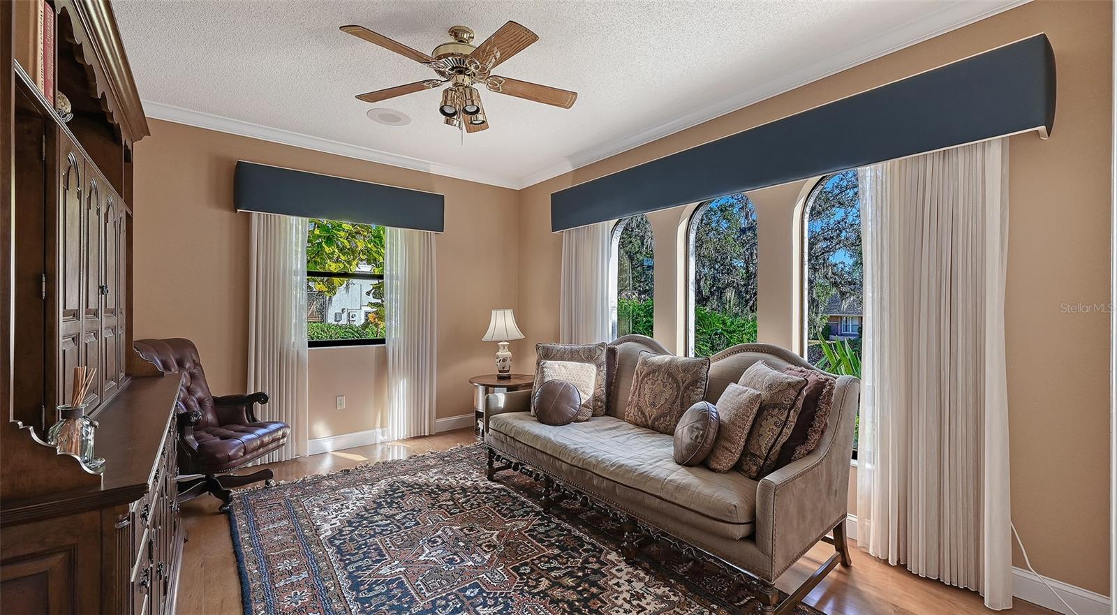 Image 42 of 86 For 2909 Old Orchard Lane