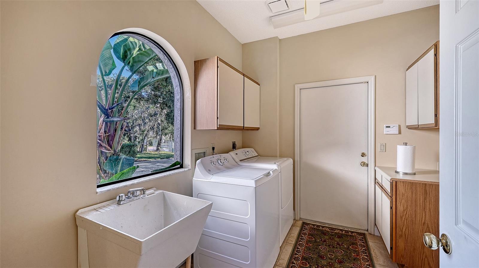 Image 46 of 86 For 2909 Old Orchard Lane