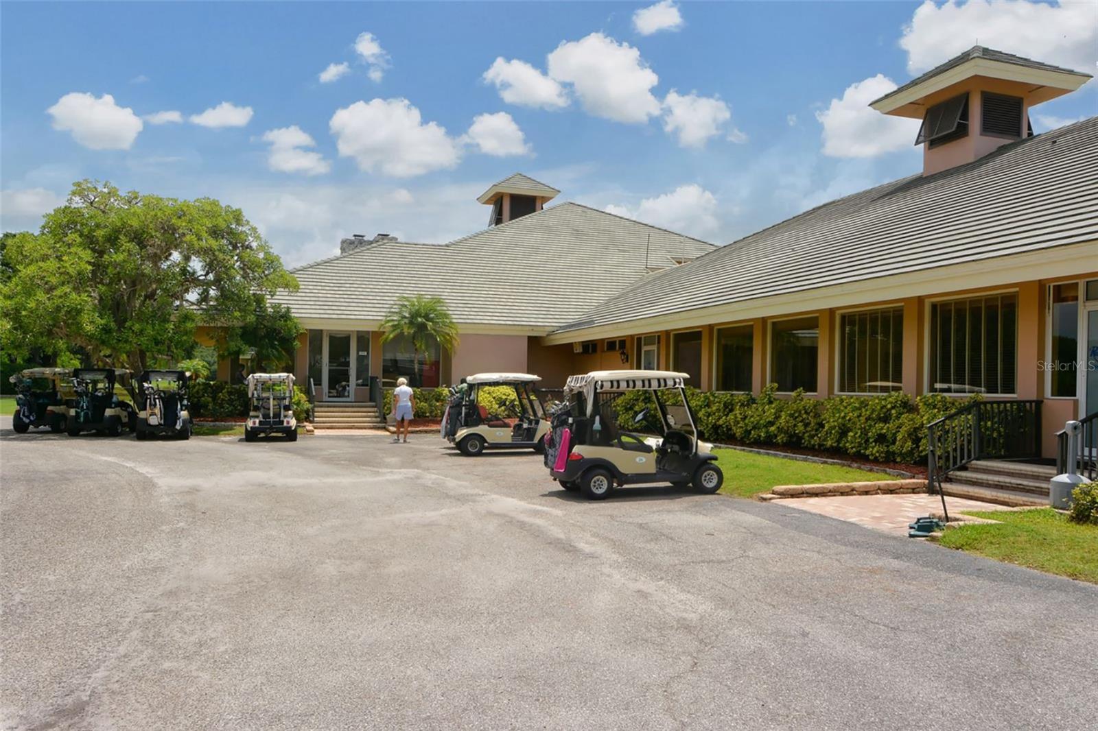 Image 75 of 86 For 2909 Old Orchard Lane