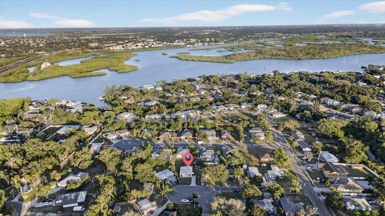 Image 31 of 38 For 805 29th Street E