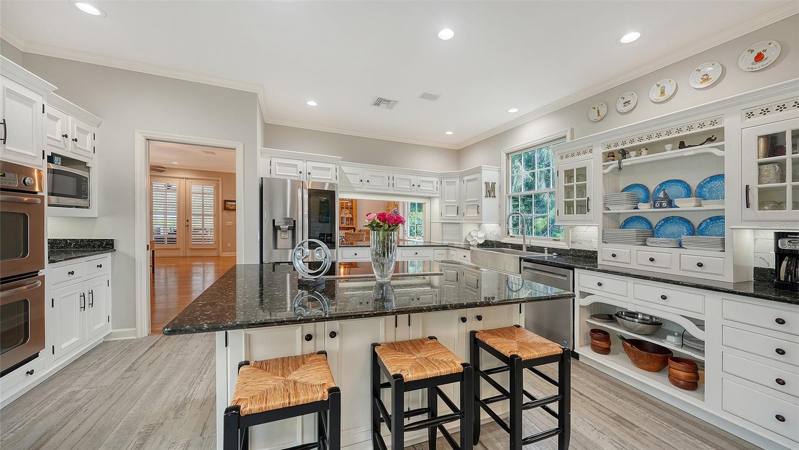 Image 25 of 100 For 156 Bishopscourt Road