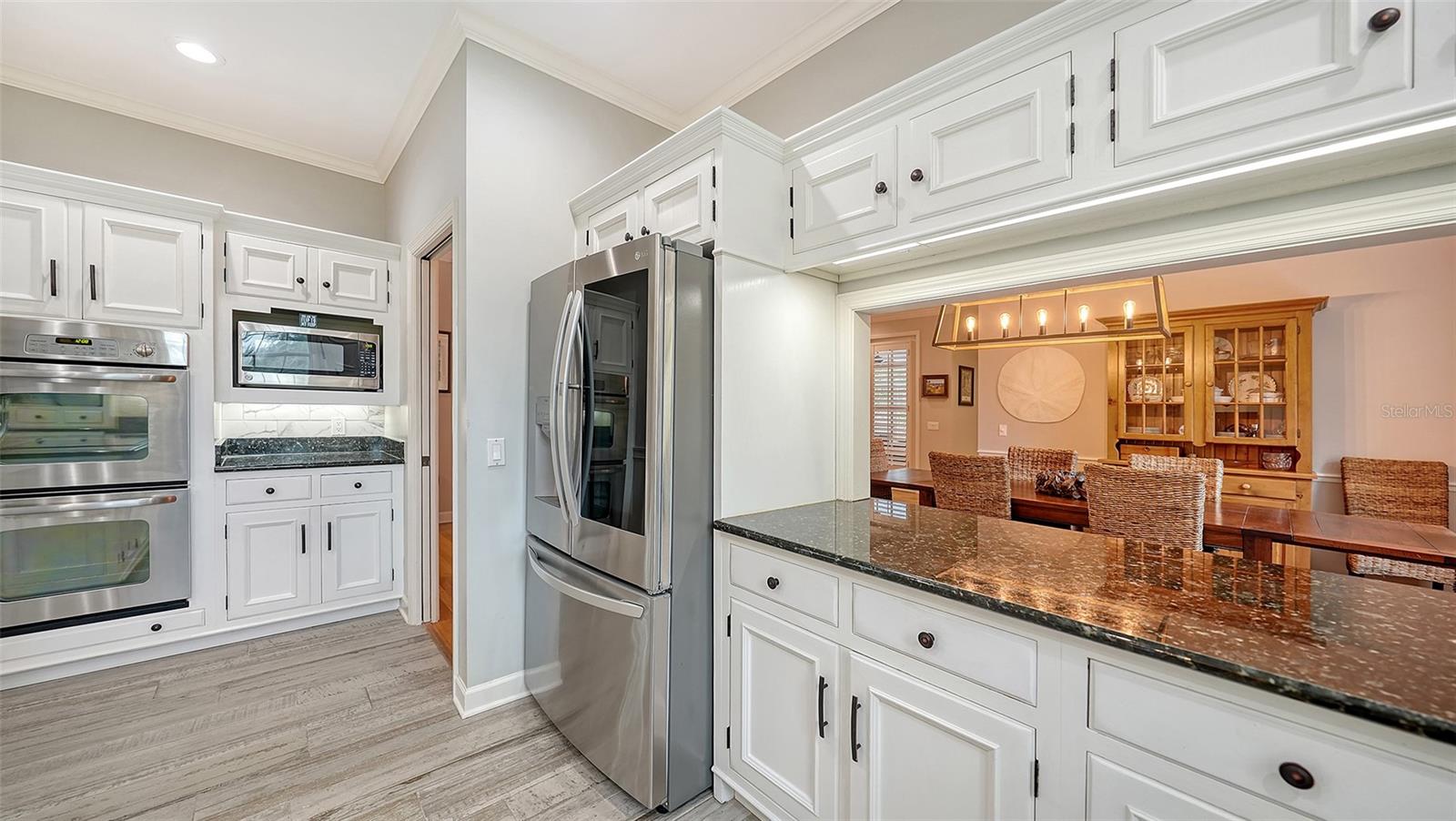 Image 27 of 100 For 156 Bishopscourt Road