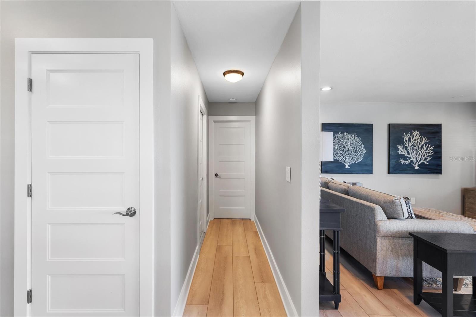 Image 32 of 65 For 5902 Tidewood Avenue 1