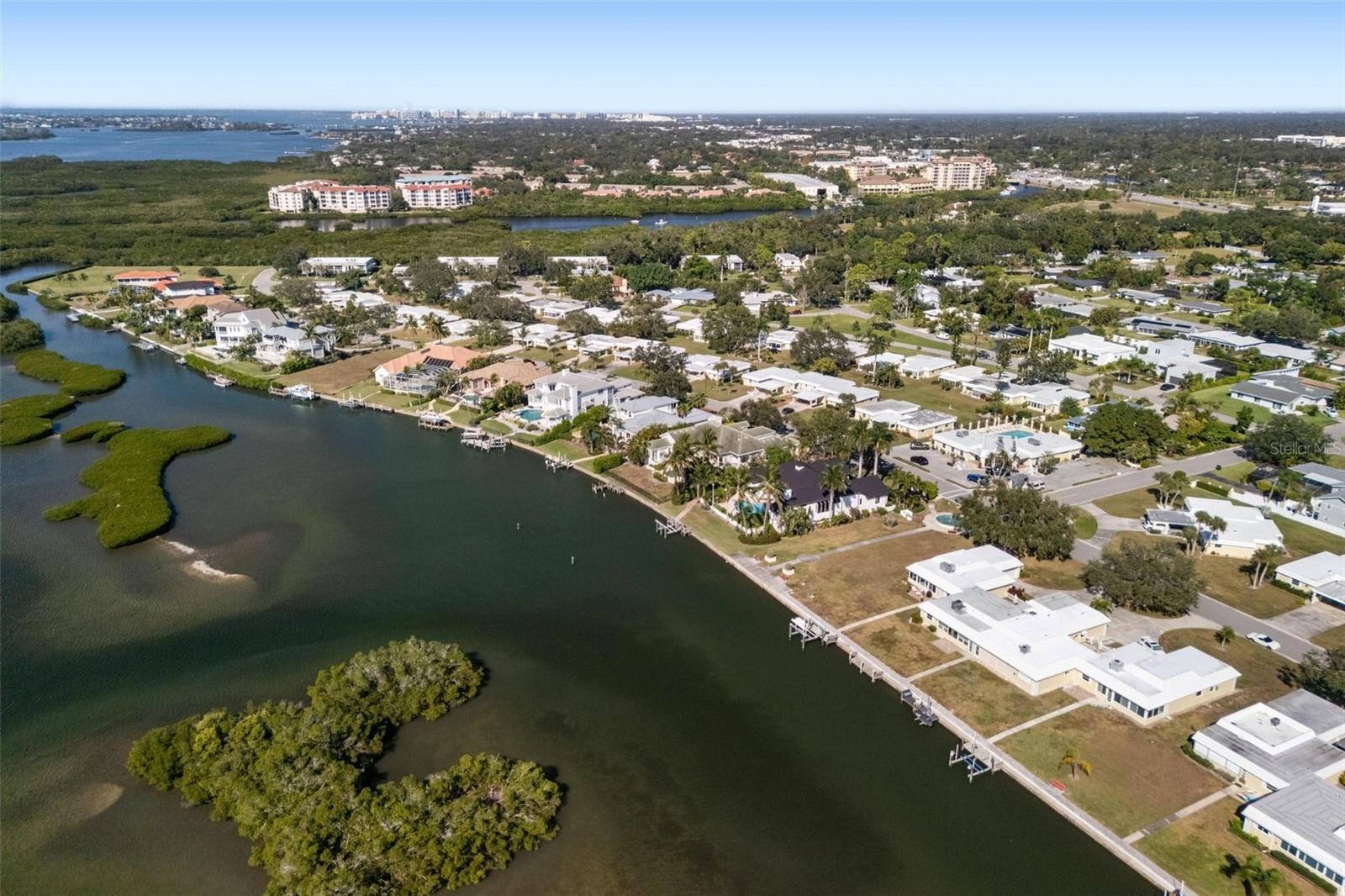 Image 57 of 65 For 5902 Tidewood Avenue 1