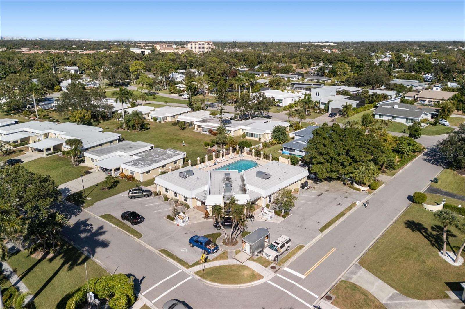 Image 62 of 65 For 5902 Tidewood Avenue 1