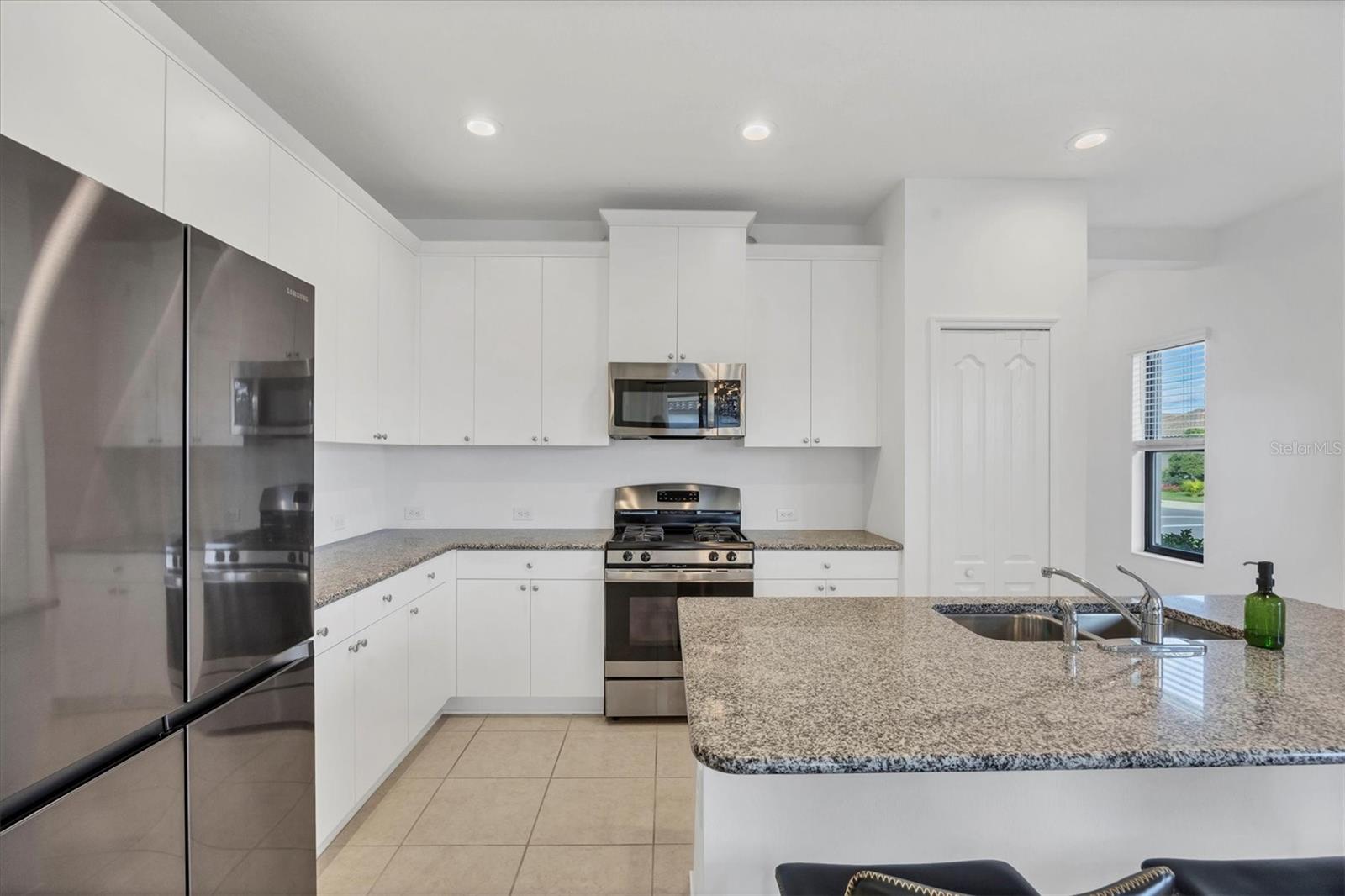 Image 14 of 64 For 12734 Aquamarine Avenue